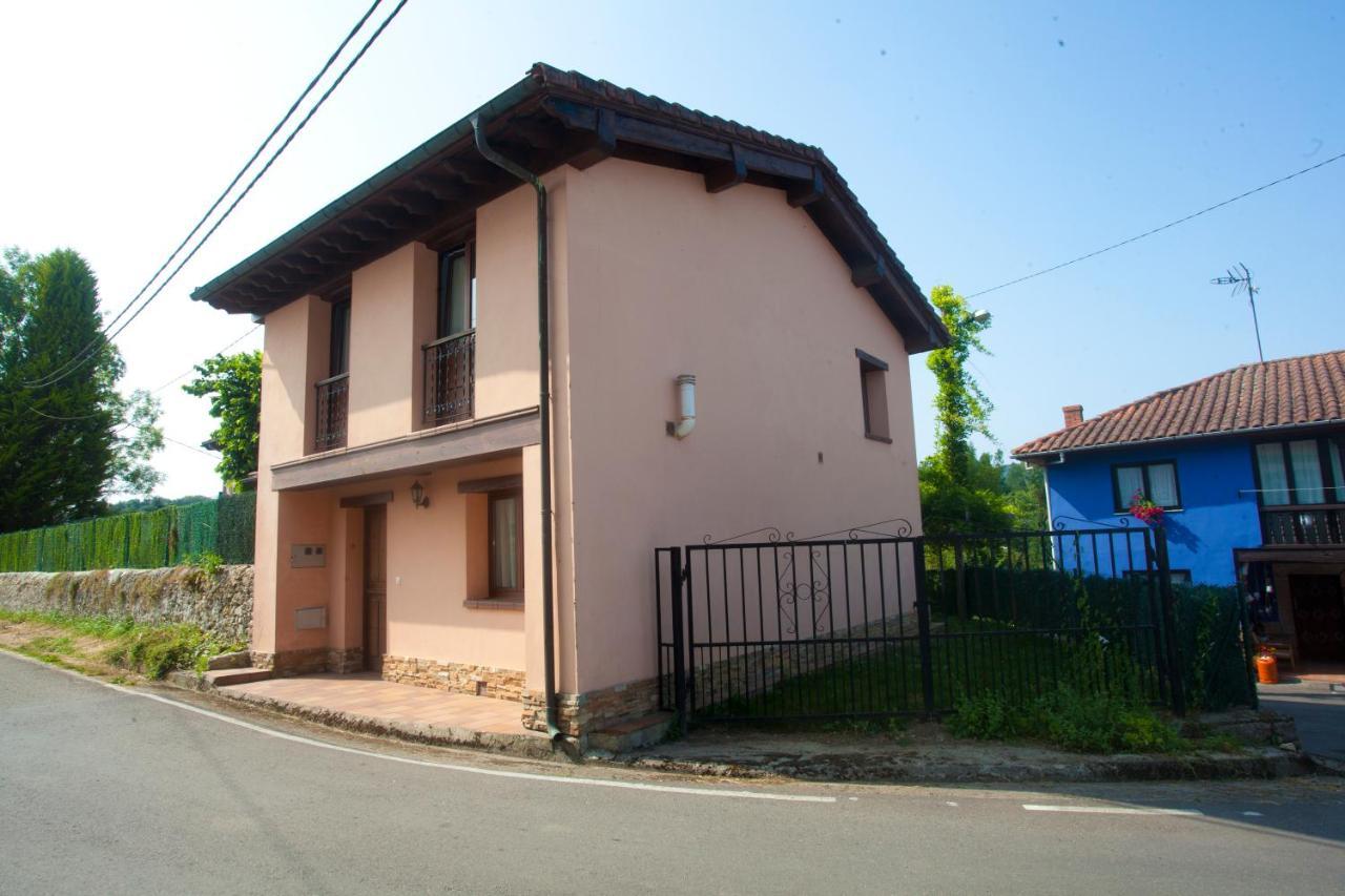 Villa Isabel Piloña Buitenkant foto