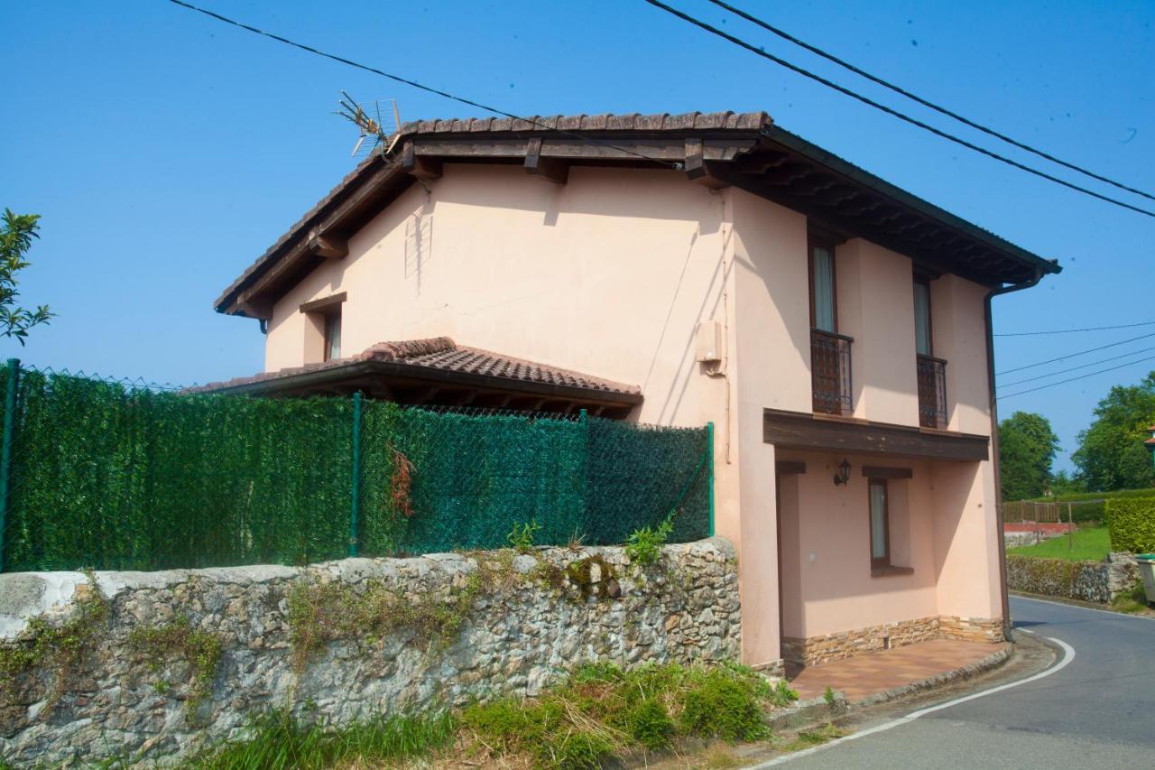 Villa Isabel Piloña Buitenkant foto